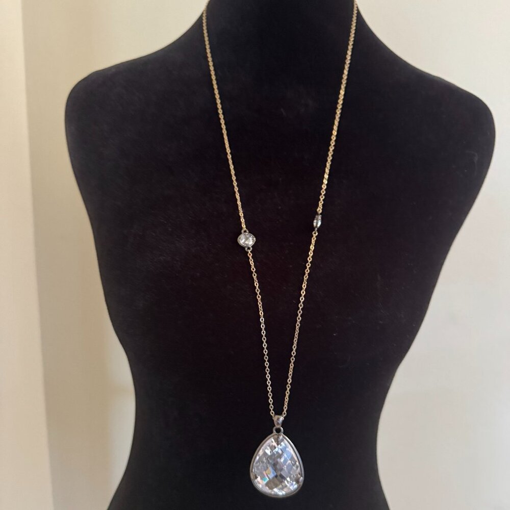 Crystal Necklace-TREND ALERT